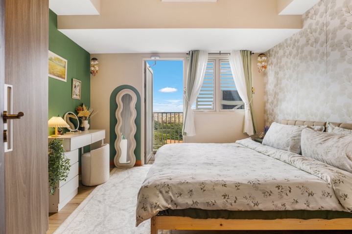 OM Suite interior photo 5
