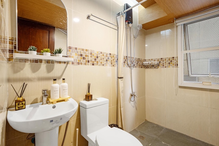 Kali Loft Suite interior photo 5