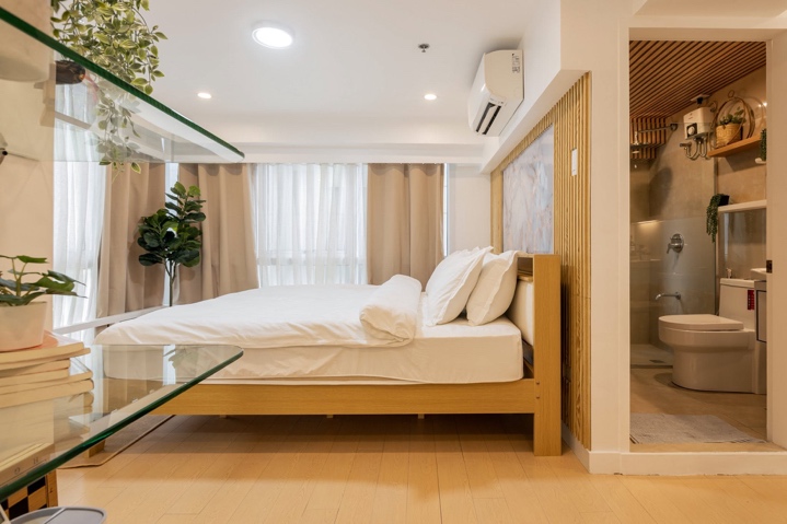 Furniture & Home Styling